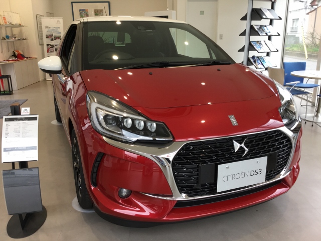 ショールームに新しいDS3が♪