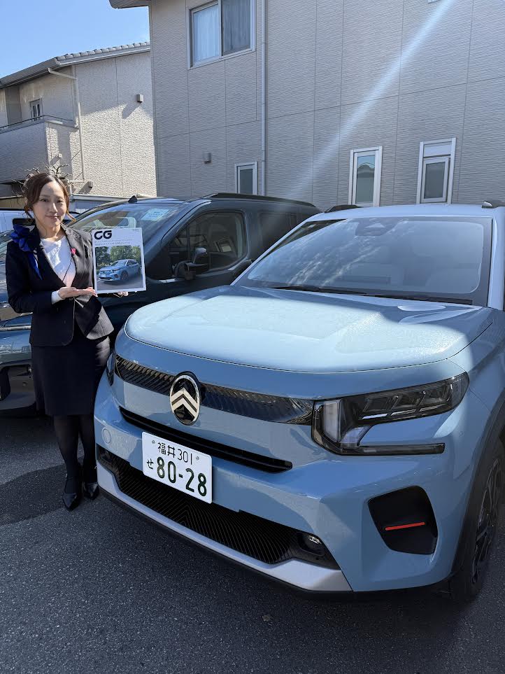 シトロエン C3 ハイブリッド🎶